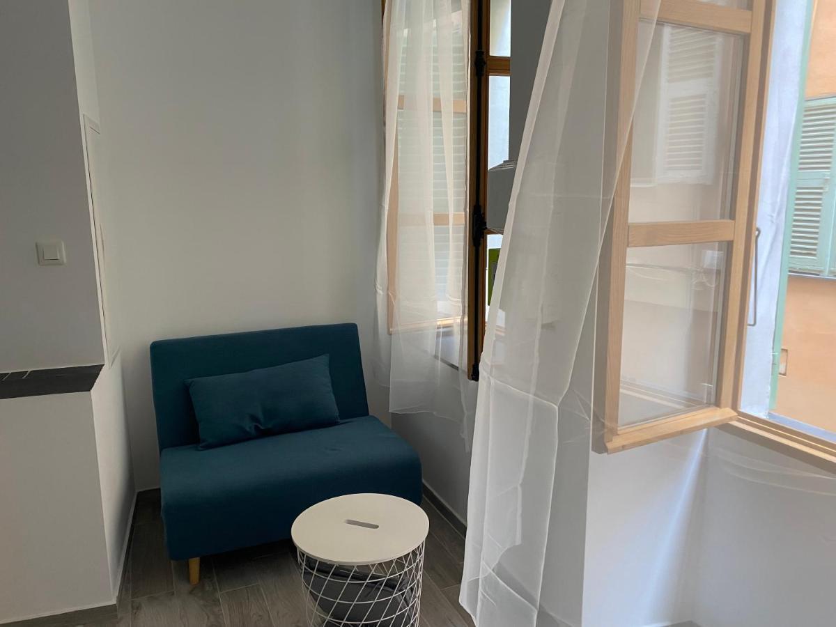 Appartement Historical Rue Longue à Menton Extérieur photo